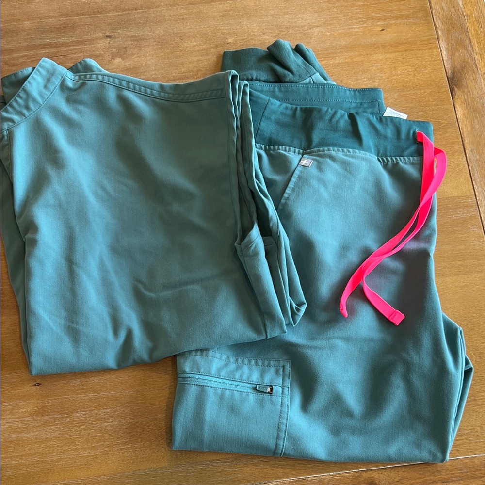 Figs Teal Zamora Joggers with Pink Drawstring, Rafaela scrub top